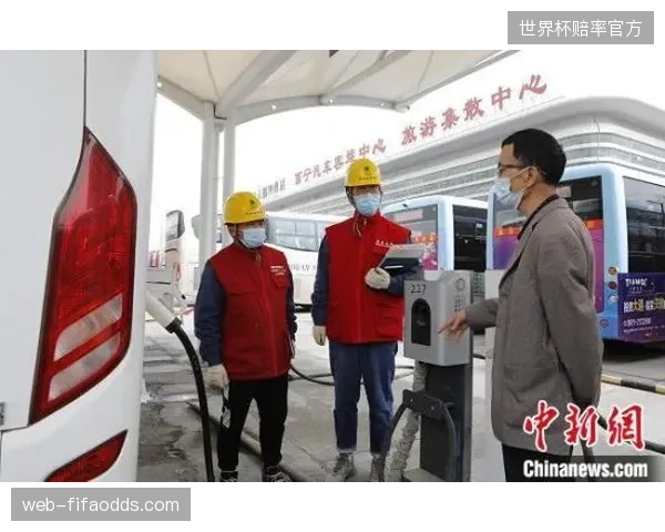 通用型仿生四足机器人必将在明年代替人工通宵巡营